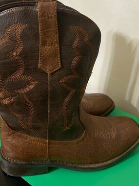 Men's Brown Western Cowboy Boots - Classic Pull-On Style
